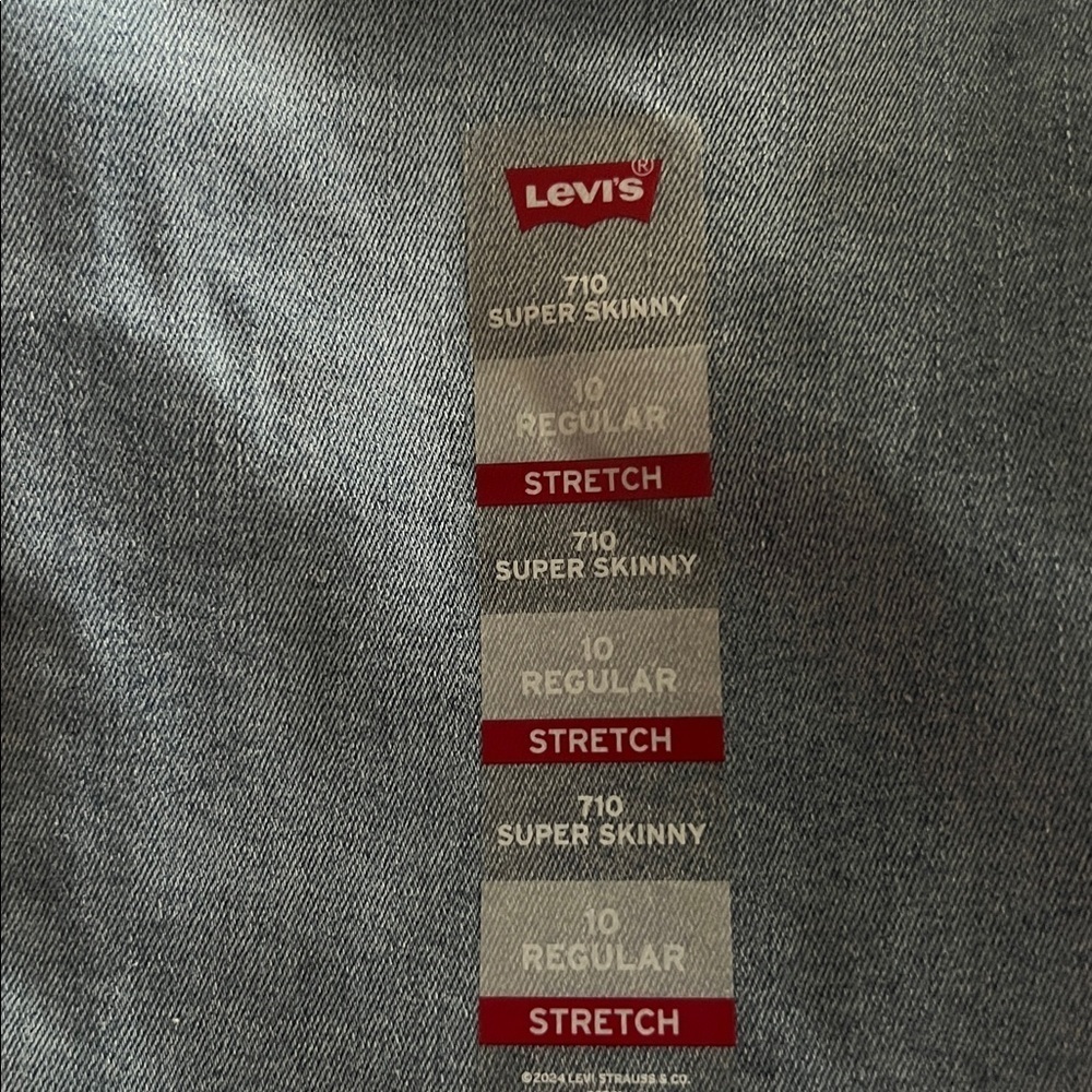NWT Levi's Blue Denim Flex Jeans - Picture 8 of 8